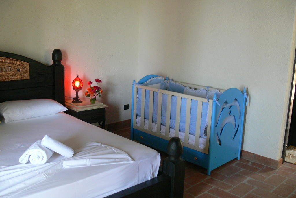 Hotel Sarajet E Pashait 1 Dhërmi Zimmer foto
